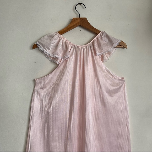 vintage 60s pink nightgown - Picture 3 of 5